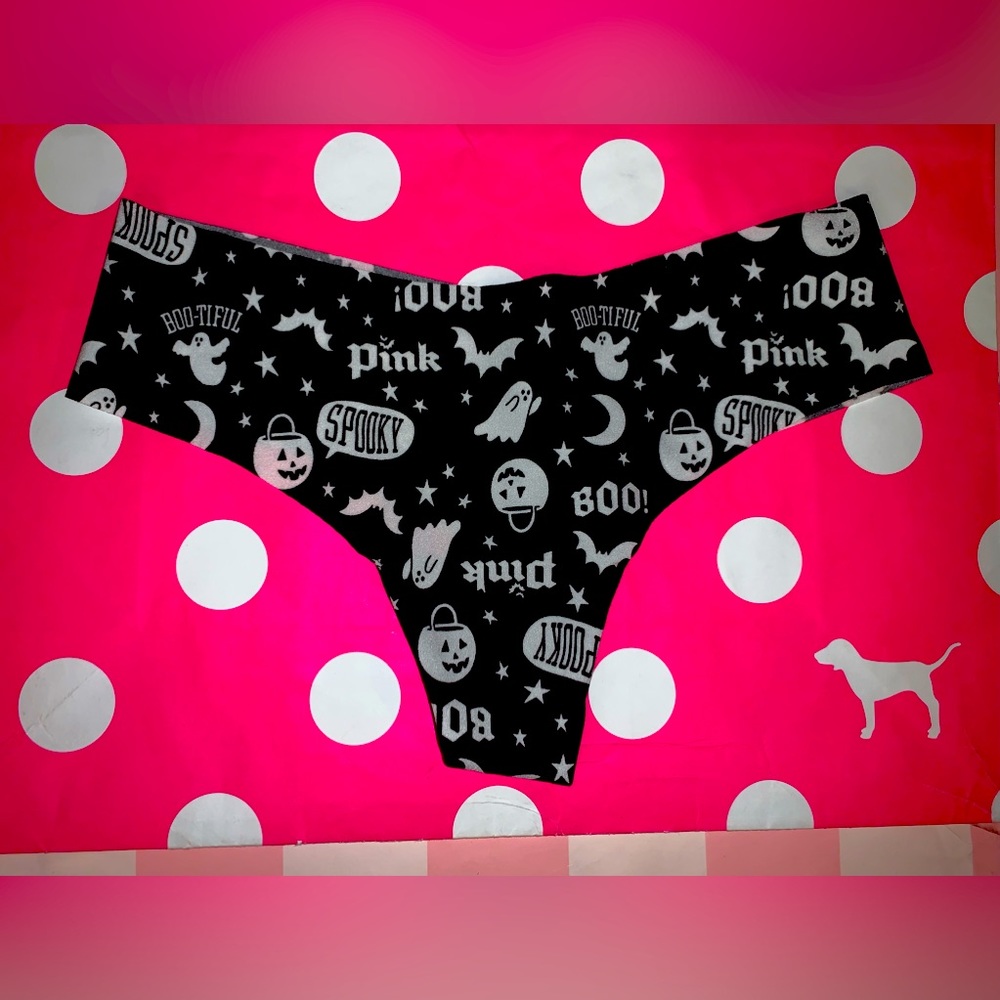 NWT VS PINK Size MEDIUM 2022 Halloween Glow in the Dark Logos No Show Thong.